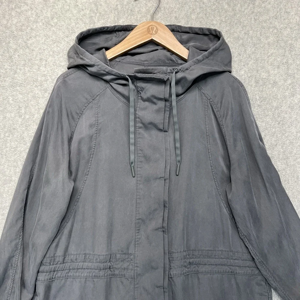 Lululemon Womens Hooded Jacket Gray Longline Lightweight Coat Size 10‎